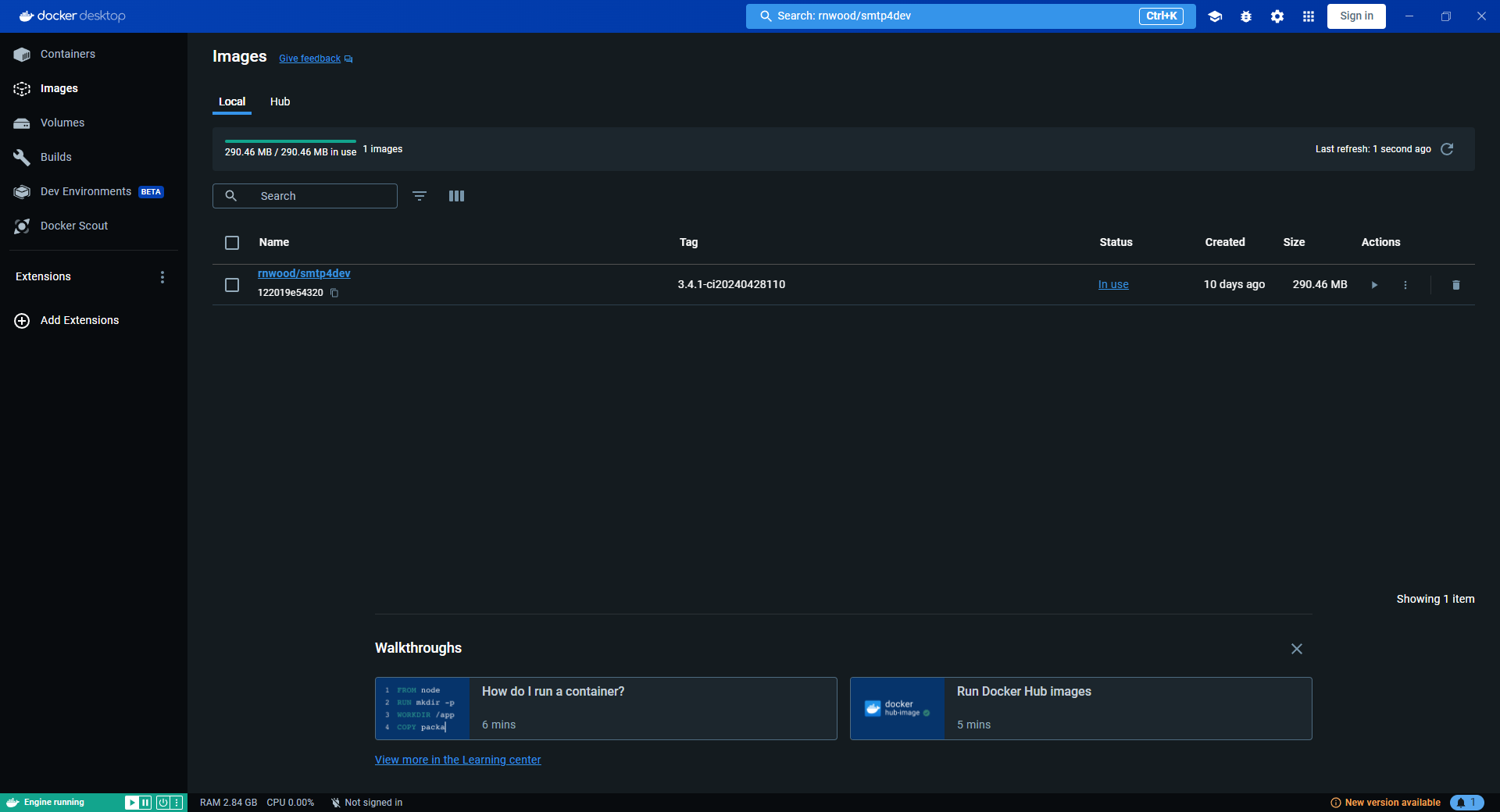 Console Docker Console Docker listant les images